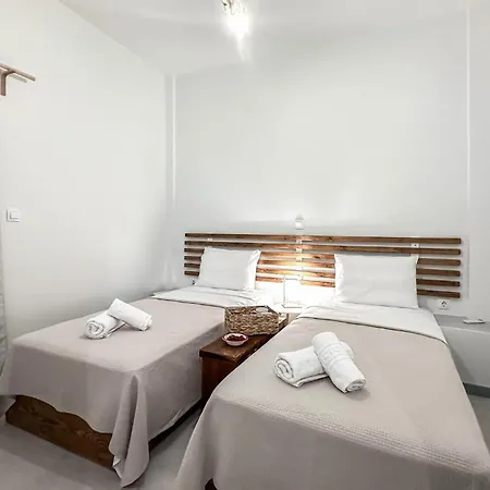 Raches Sea View Apartment