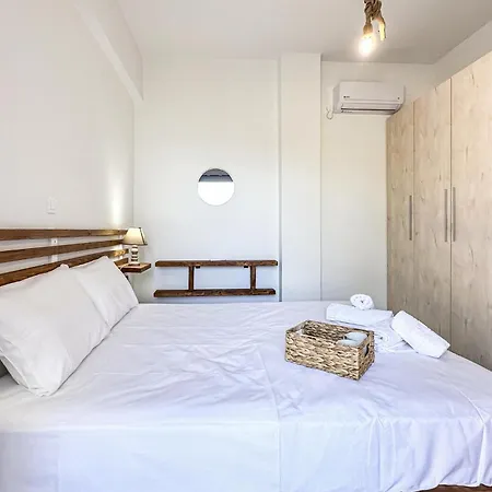 Raches Sea View Apartment *