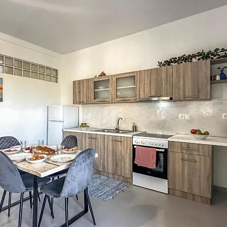 Raches Sea View Apartment Apartment